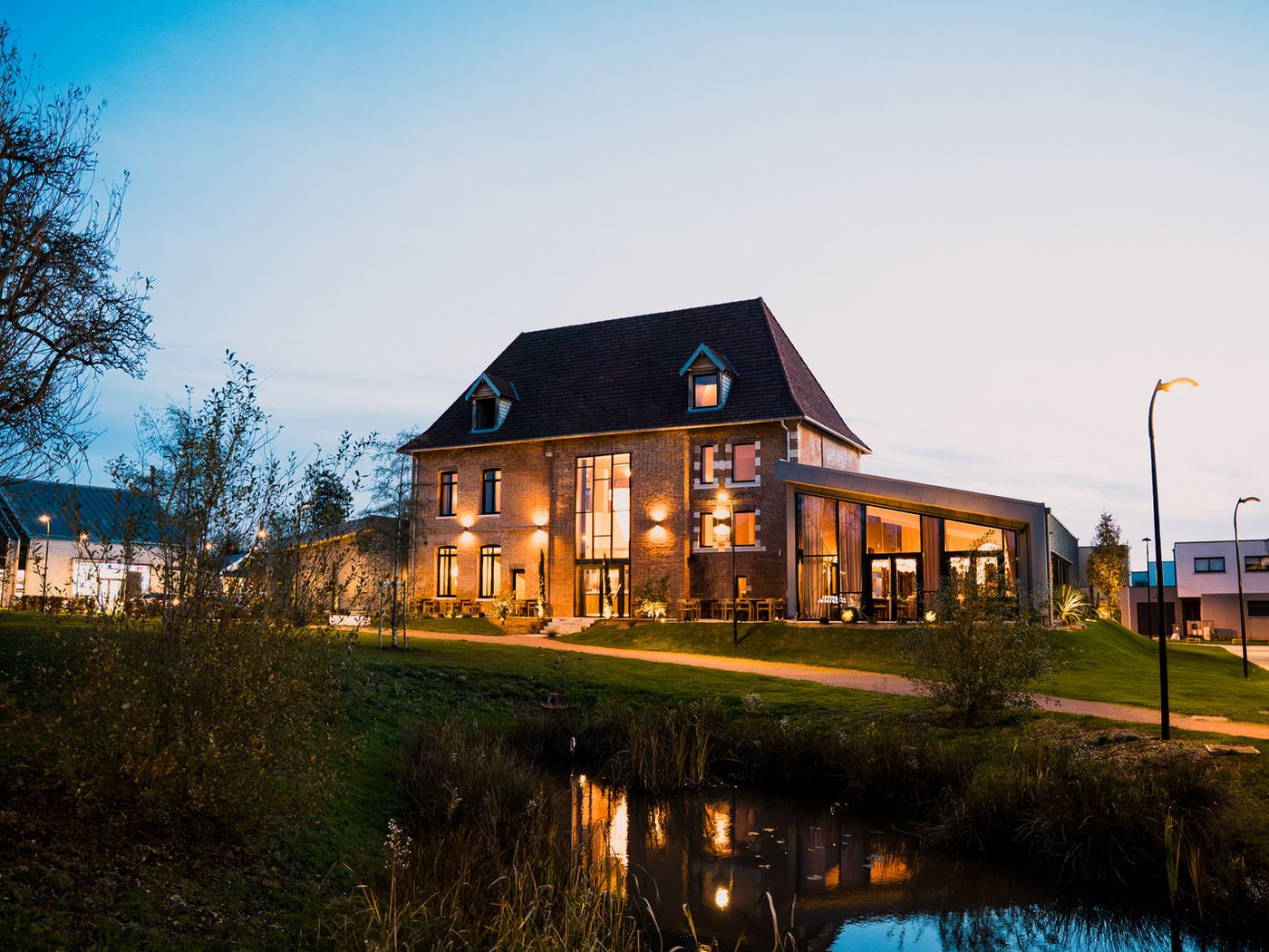 Le Manoir et son parc à Isneauville