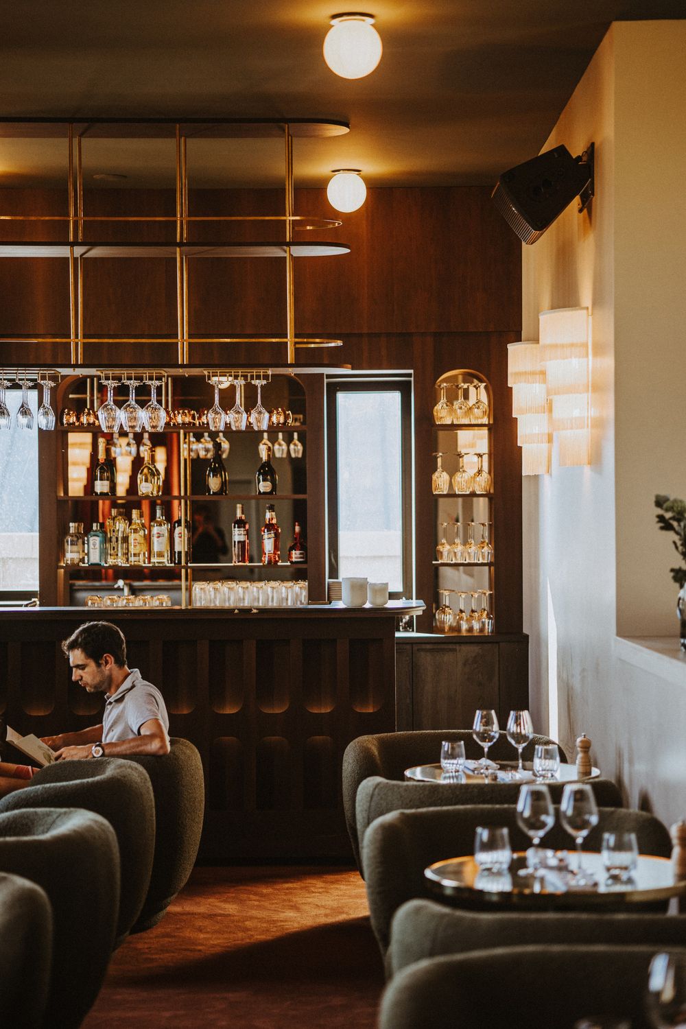 Le Manoir — le salon du bar